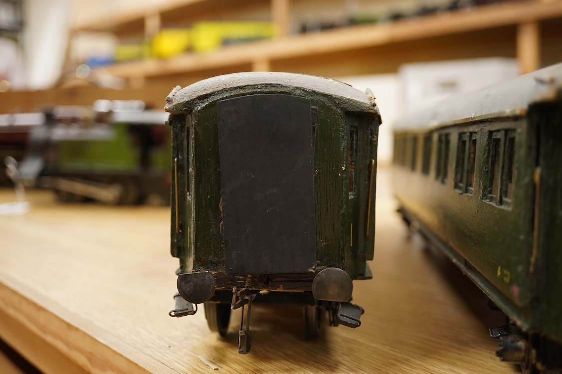 Four Gauge One Continental bogie coaches; two in very dark Green livery, and two ‘Trains Rapides Nord’ in dark green, including some scratch building and possible adaptation from kits
